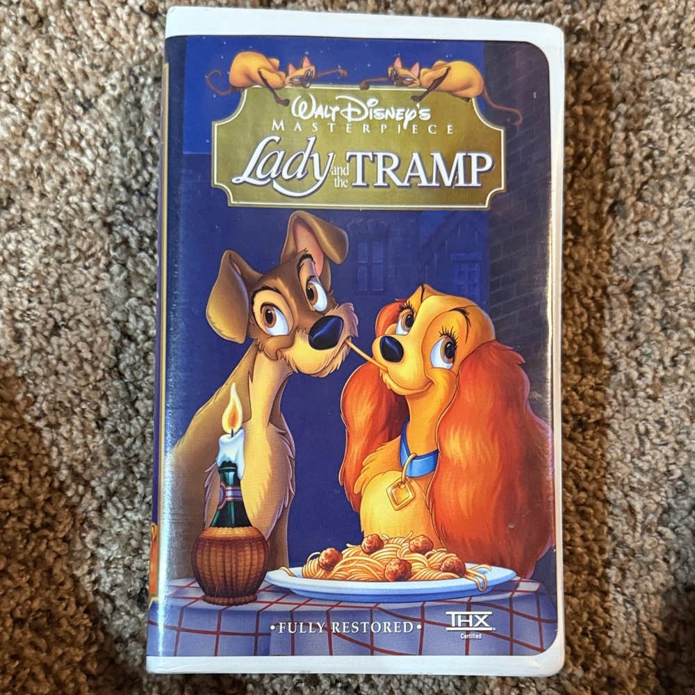 Disney VHS bundle - Picture 4 of 4